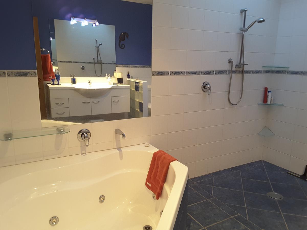 Beach B&B Waihi Esterno foto